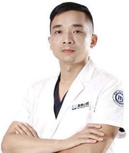 劉偉 劉偉